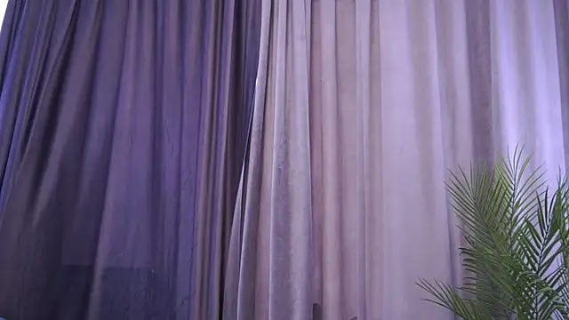 SelenneVoss webcam
