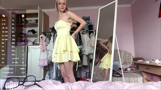 MelissaZaria webcam