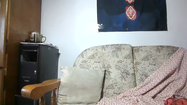 ExquisiteMature webcam