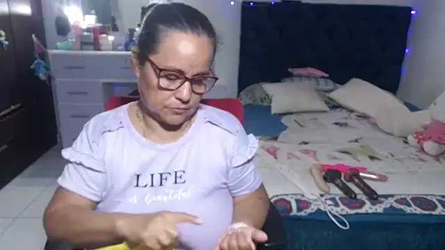 pervert_mommy_ webcam