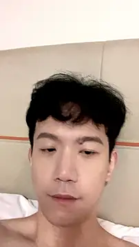 CouplingCry webcam