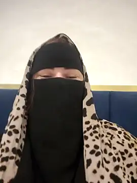 Bisan_sexy webcam