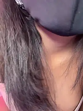 NAUGHTY_PRIYANKAA webcam