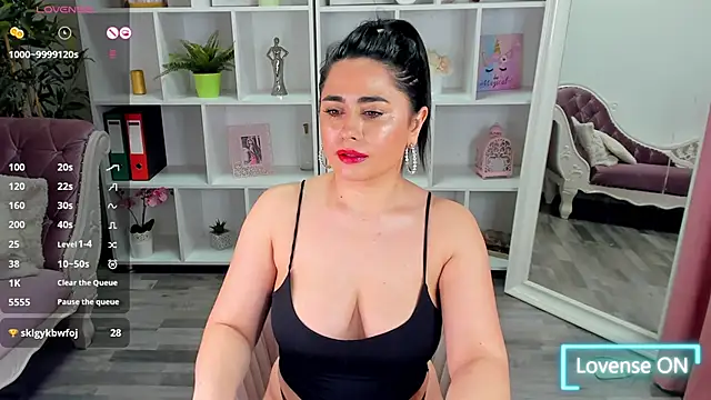 EmaBrownie webcam