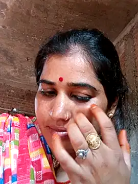 Hot_kamla