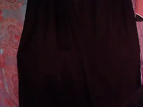 Huntrix2025 live cam on StripChat