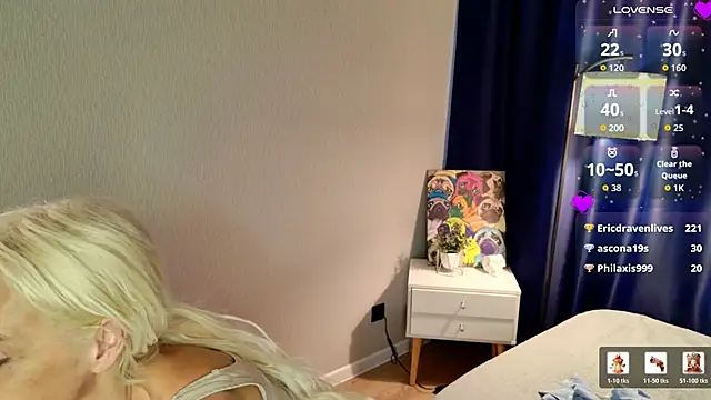 _OliviaRose live cam on StripChat