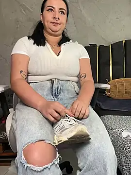 Abril_Luv webcam