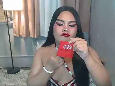 TSbrianaHugeCock webcam