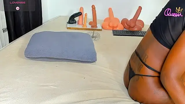 CERTIFIED_SQUIRTER webcam