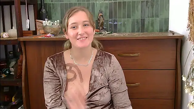 yourcherry3 live cam on StripChat