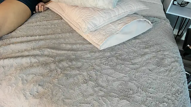 Charlie___Musk webcam