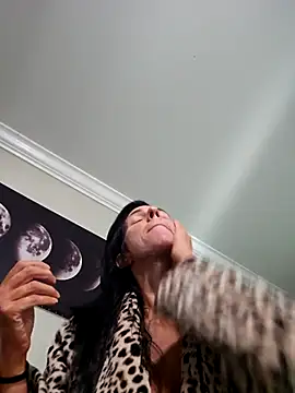 lil_jiggly webcam