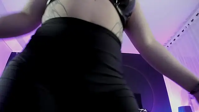 _Jade_16 live cam on StripChat