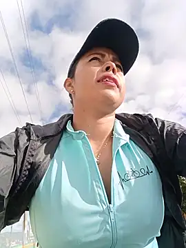 _andrea30 webcam