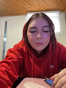 Karen18_boobs webcam