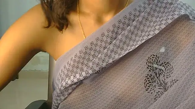 Aarti_misty71 webcam