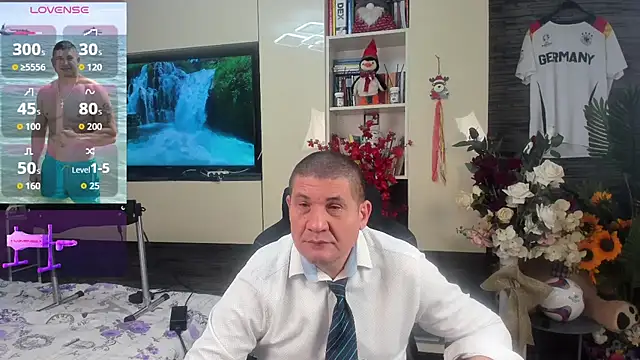 SpartacusDaddy48 webcam