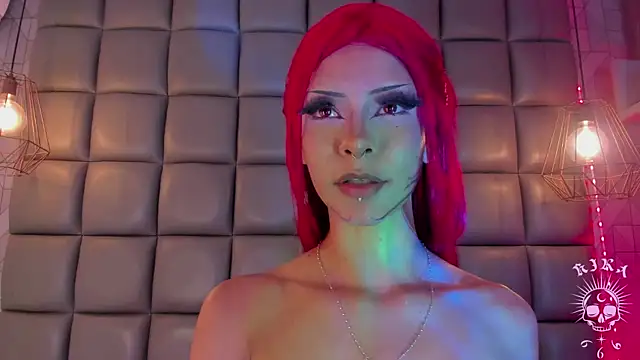 kira_vance webcam