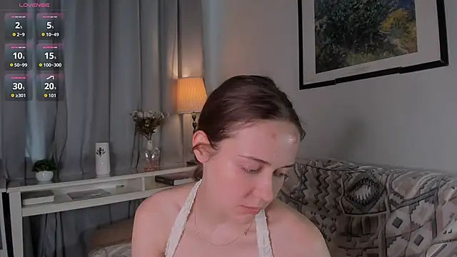 MalvinaTrafford webcam