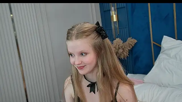 LilianHowards webcam