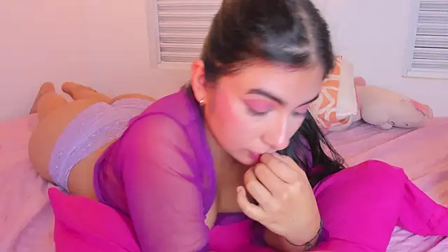 VictoriaaLopez webcam