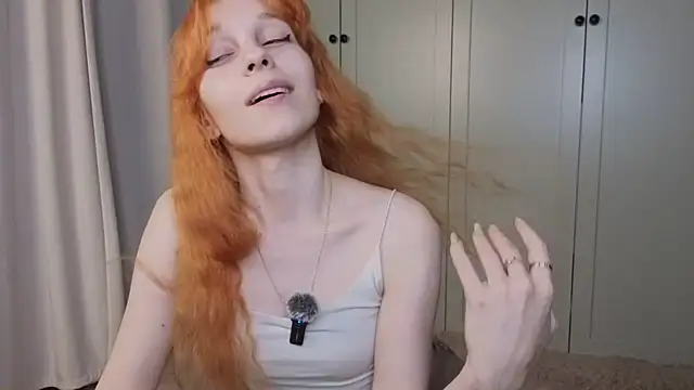 Anya - Trans webcam sex chat
