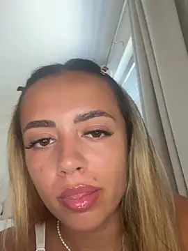 Harrietbronzex webcam