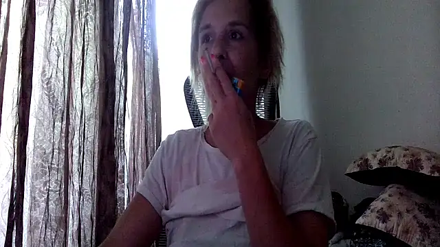 SmokerLety webcam