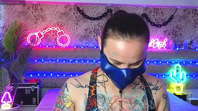 Cool_Freak_ webcam