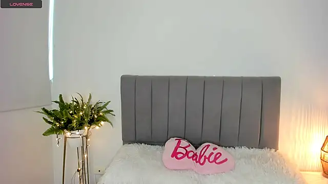 sophie_connors webcam