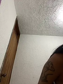 Violeth_00 webcam