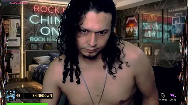 chino_roz webcam