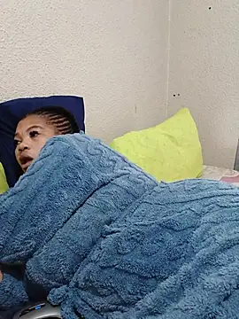 FreakyAngel3X webcam