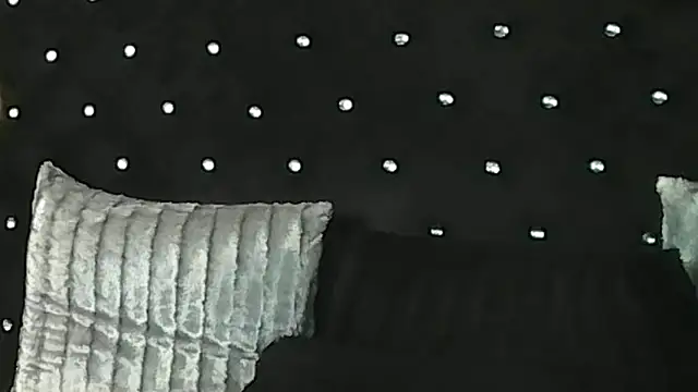 InannaStar webcam