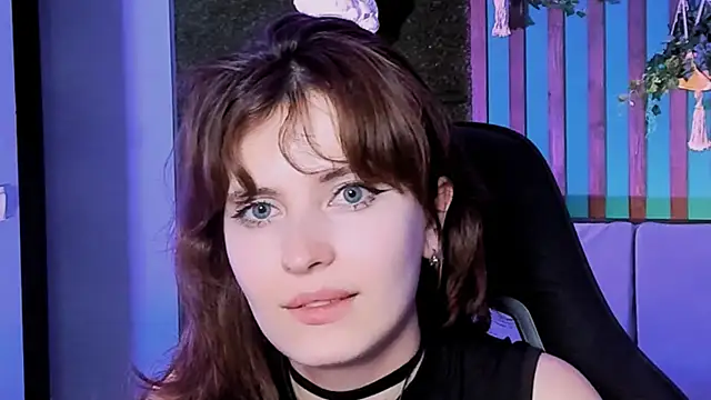 LolaDominara webcam