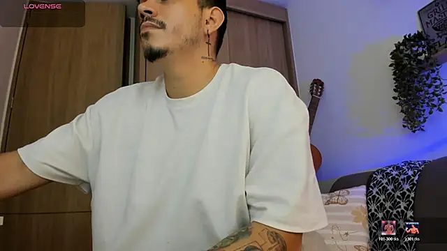 alejandro_stark webcam