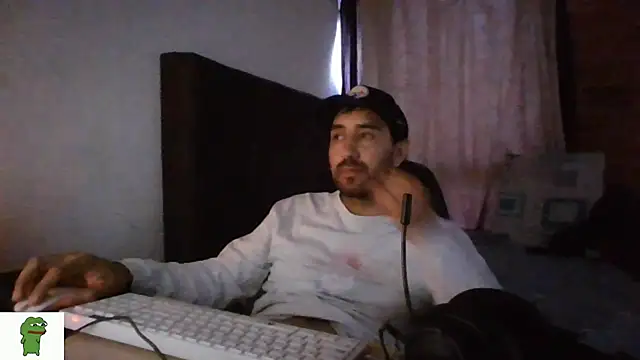 coolfriki live cam on StripChat