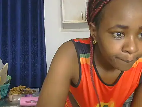 Skyy_Brown live cam on StripChat