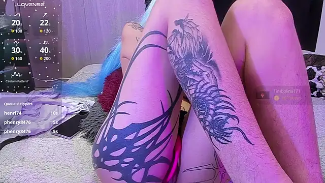 sarah_benjjaminn live cam on StripChat