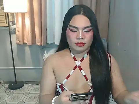 TSbrianaHugeCock webcam
