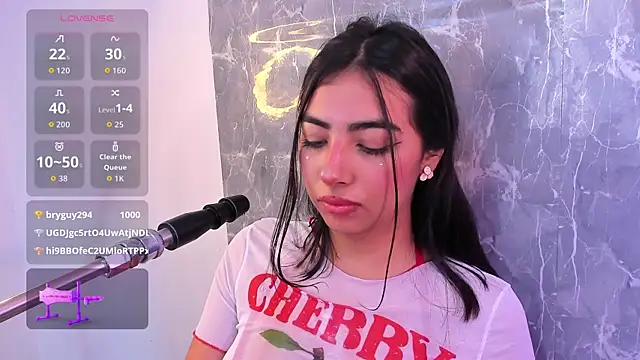 cherry_skinnyy_ webcam