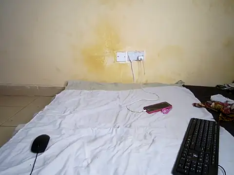 doll_prettie webcam