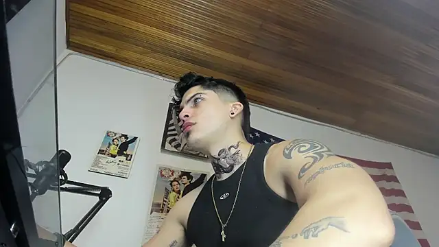 charlie_hotxxx webcam