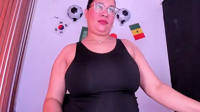 alondrabigtits webcam