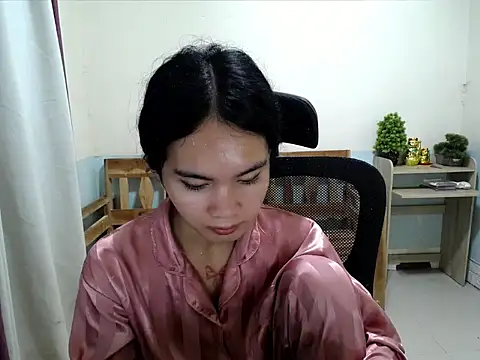 devine_goddess webcam