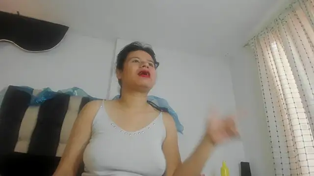 valery-hott-gb webcam