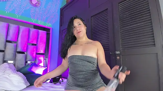 Emilye_rousee webcam