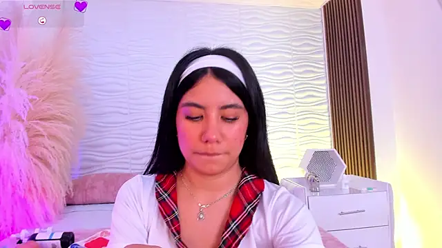 AylinLove_ webcam