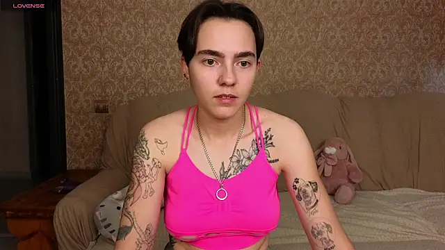 yourfav0ritegirls webcam